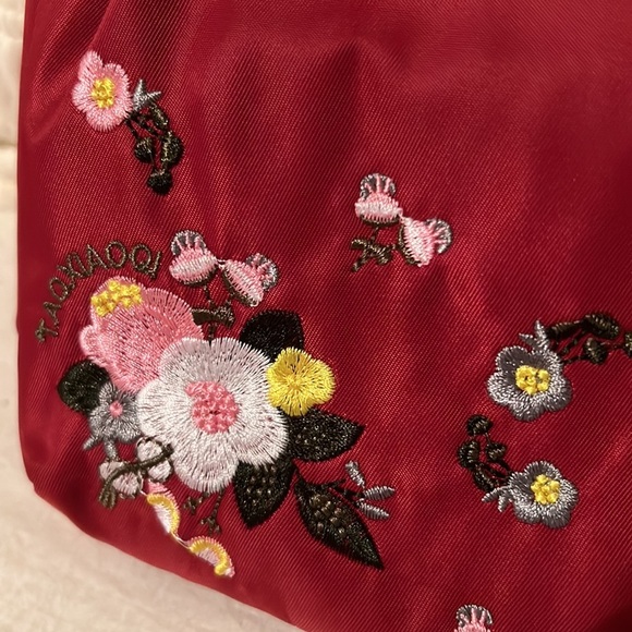 9. Yuejin Backpack in Red with Embroidered Flowers main image 7